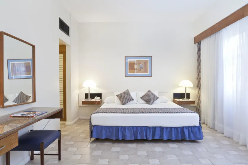 Savoy Othon Lite - Image 1