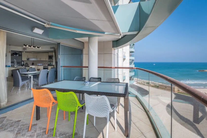 Front of beach next Ritz Hotel - Image 1