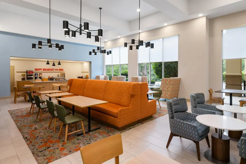 Hampton Inn & Suites Southern Pines-Pinehurst - Image 1