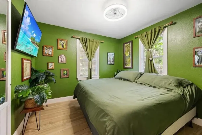 Coastal Comfort 2BR Getaway St Pete - Zimmer