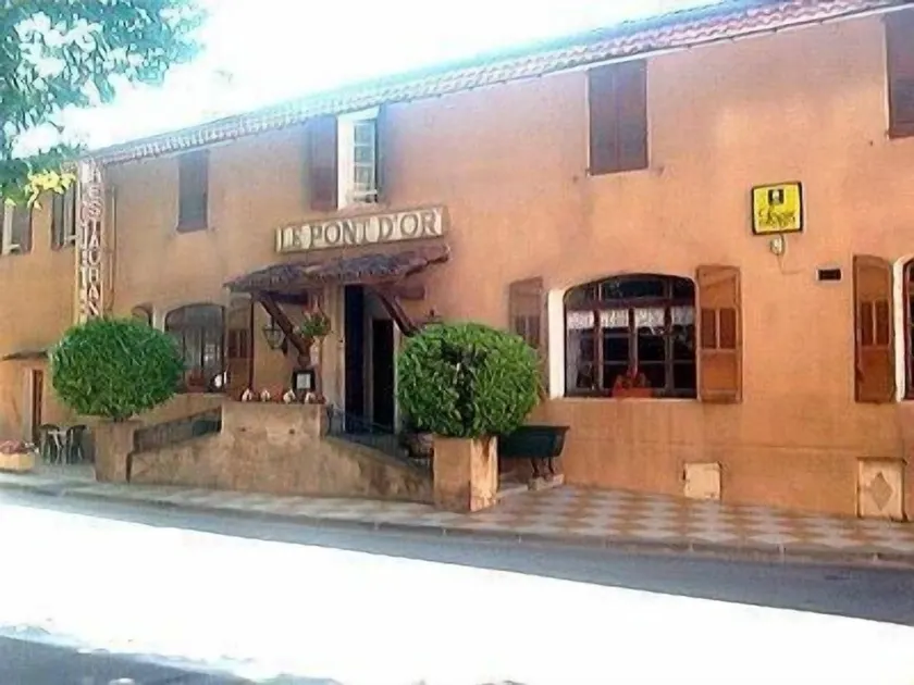 Logis Hôtel du Pont d'Or - Image 1