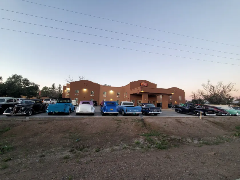 The Sunset Inn - Image 1