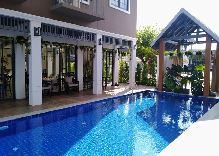 Hotel Matana - Image 1