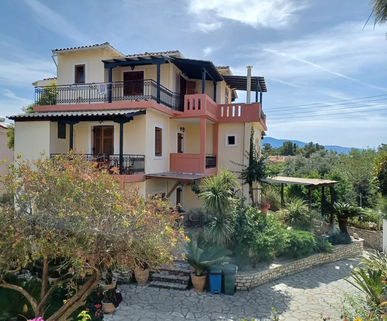 PHILIPPOS Hotel Apartments - Image 1