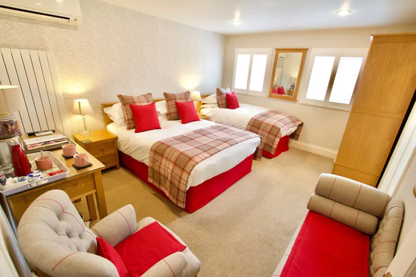Chestnuts House Boutique B&B - Image 1