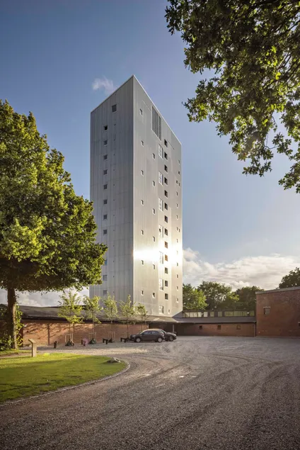 Højhuset Kulturhotel - Image 1