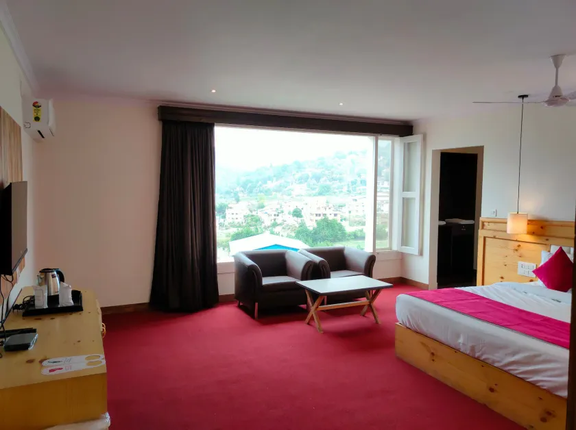 Hotel Rose Dale - Image 1