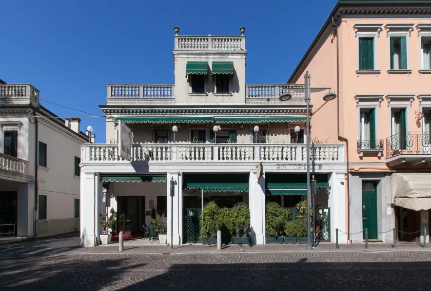 Hotel Kappa - Image 1