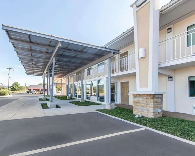 Quality Inn & Suites Jasper - Kimball - Image 1