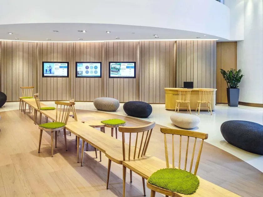 Novotel Century Hong Kong - Image 1
