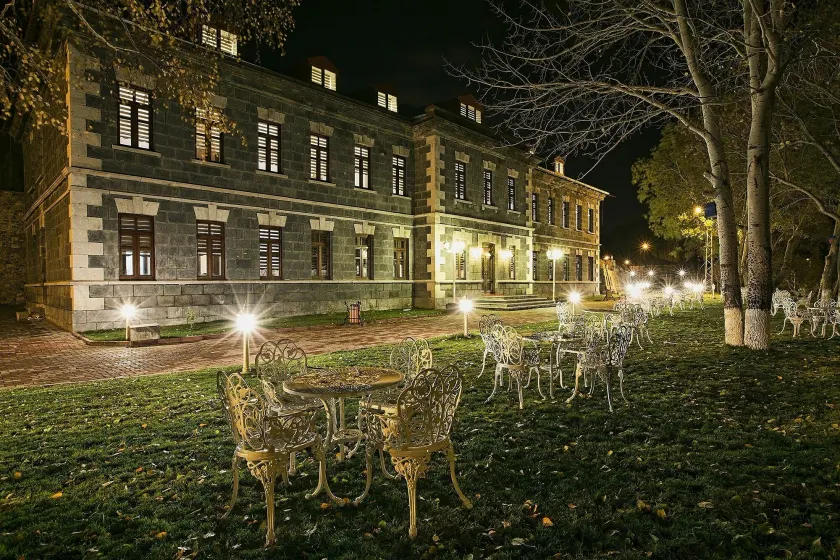 Hotel Katerina Sarayi - Image 1