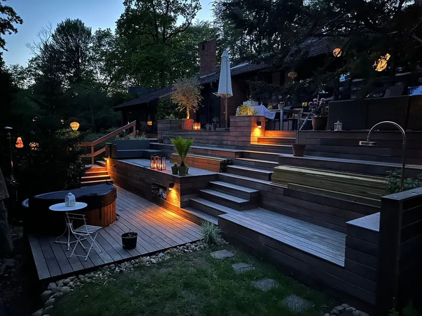 Architect House With hot tub and Deck in a Secluded Spot - Image 1
