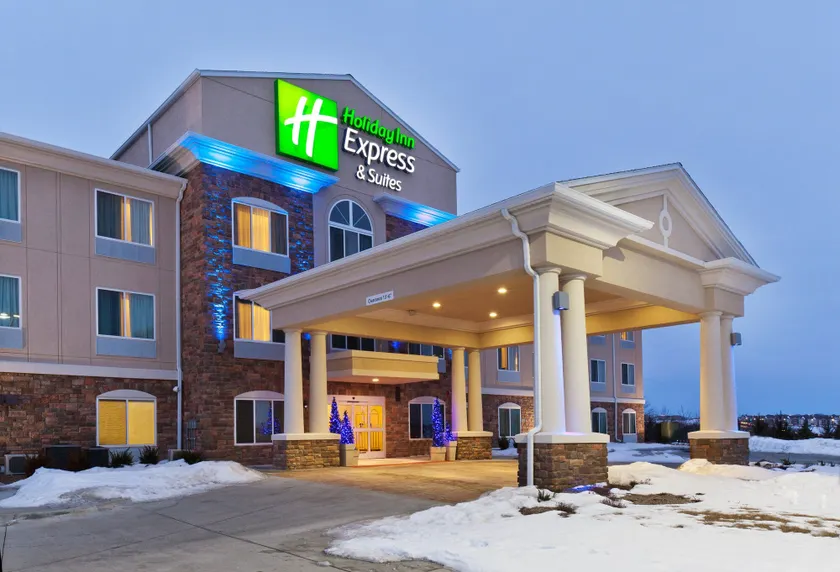 Holiday Inn Express & Suites - Omaha I - 80 by IHG - Image 1