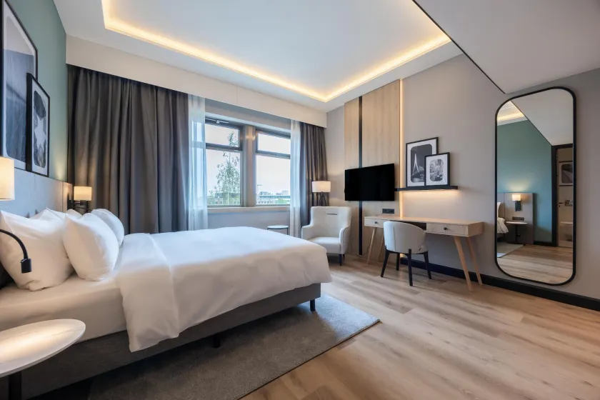 Radisson Hotel Amsterdam Schiphol Airport Hoofddorp - Image 1