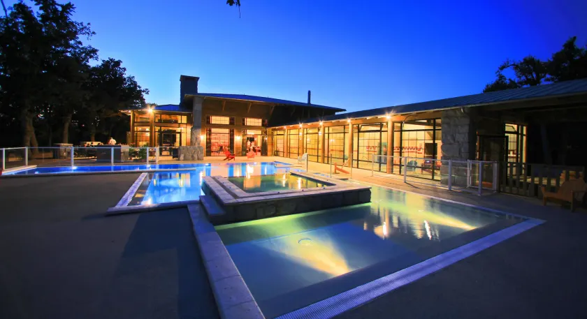 Albirondack Park Camping Lodge and Spa - Image 1