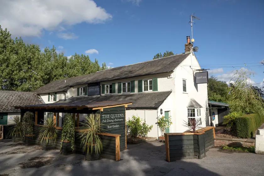 The Queen's Arms - Image 1