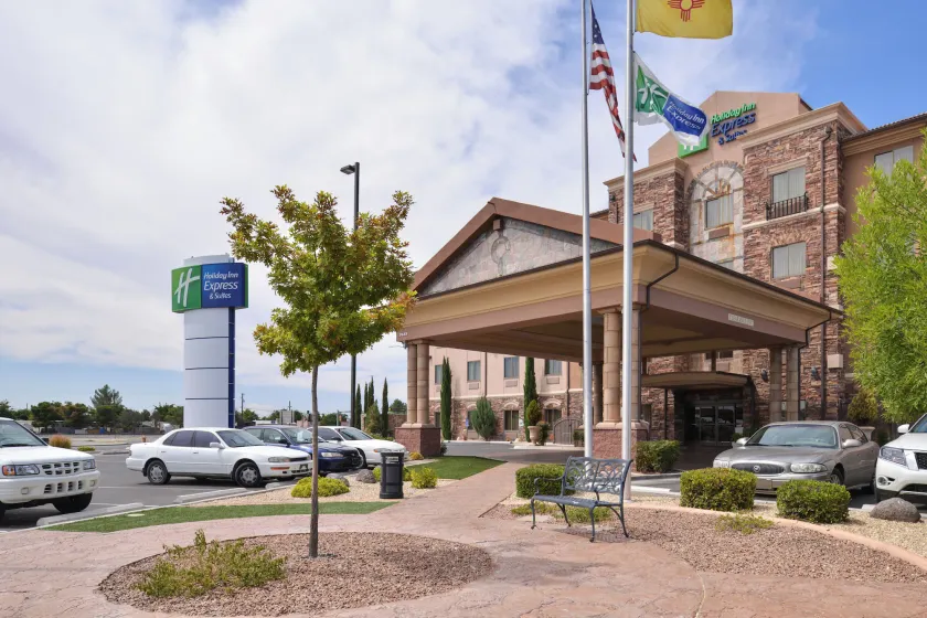 Holiday Inn Express Hotel & Suites Las Cruces by IHG - Image 1