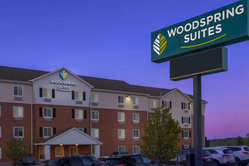 WoodSpring Suites Omaha Bellevue, an Extended Stay Hotel - Image 1