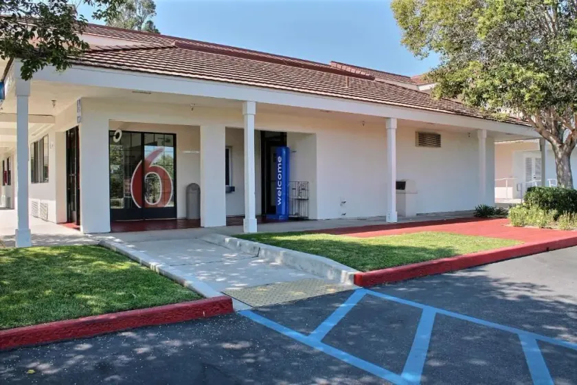 Studio 6 San Luis Obispo, CA South - Image 1