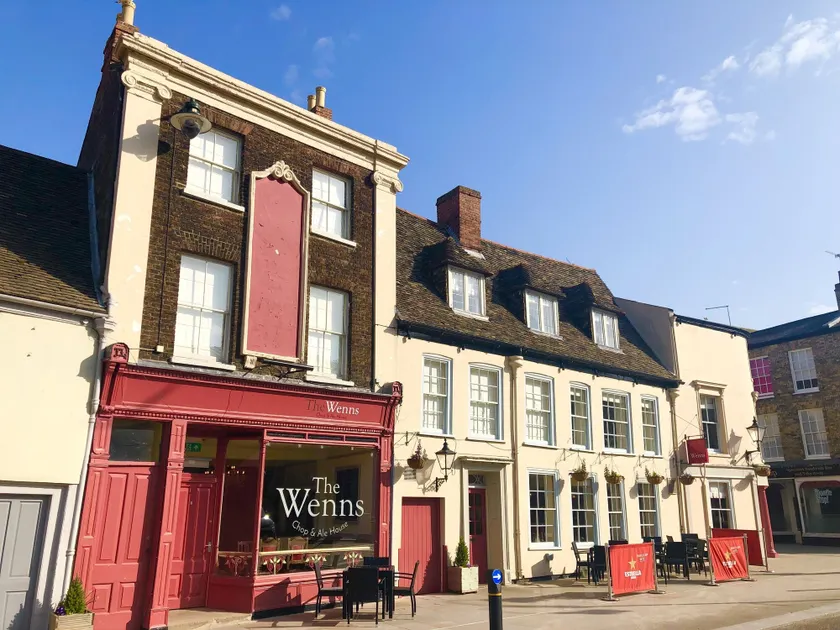 The Wenns Chop & Ale House - Image 1