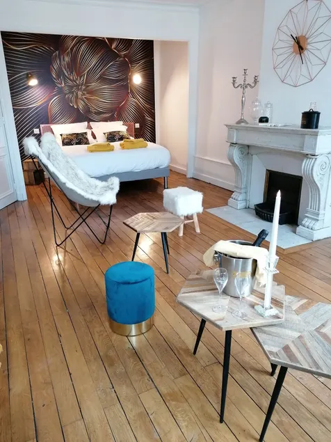 B&B 43 4 - Image 1
