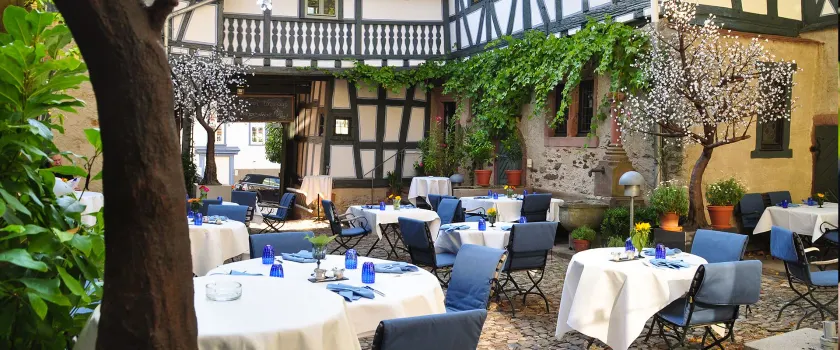 Restaurant & ****Hotel HÖERHOF - Image 1