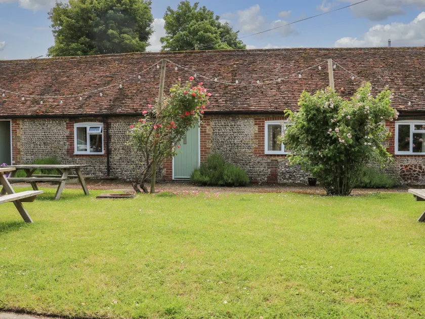 Byre Cottage 4 - Image 1