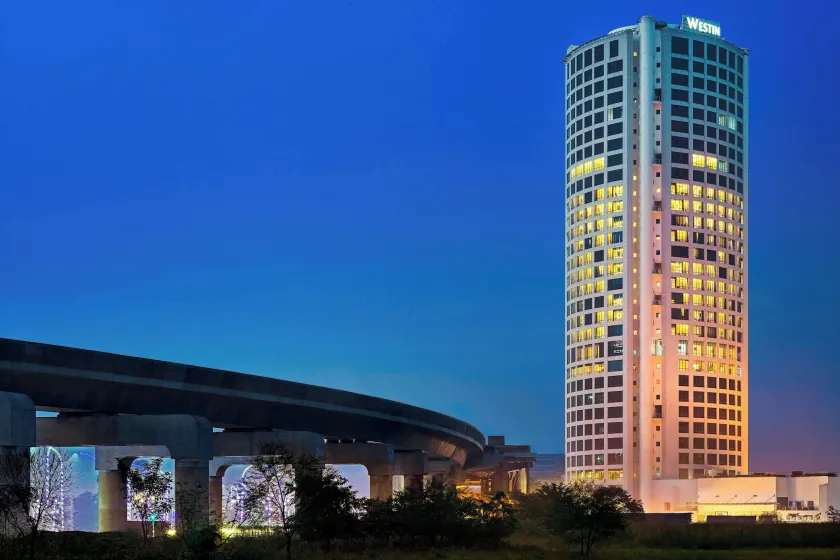 The Westin Kolkata Rajarhat - Image 1