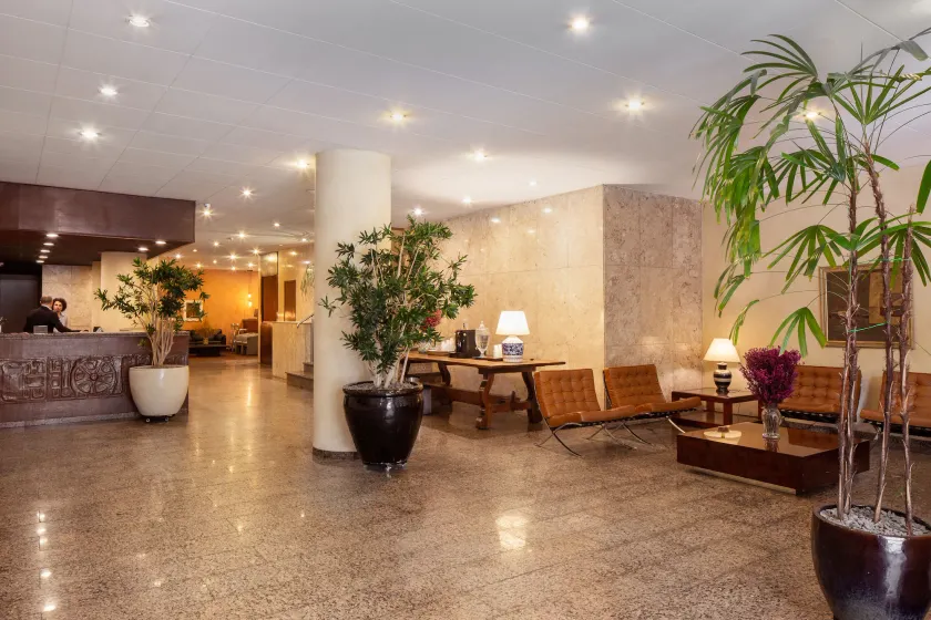 Hotel Rojas All Suite - Lobby