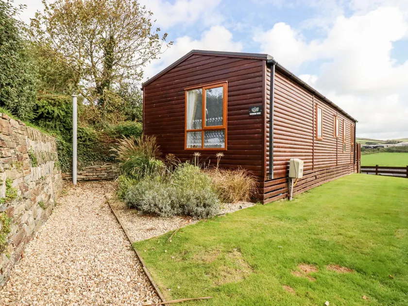 Orchard View - Image 1