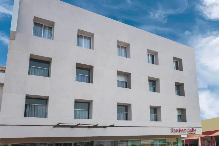 Days Inn by Wyndham Minatitlan - Image 1
