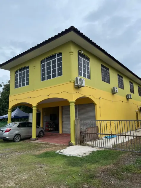 OYO 91250 Roomstay Awie - Image 1