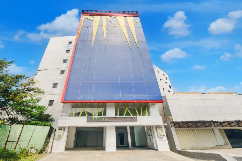 Townhouse Oak Ancol - Image 1