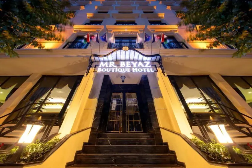 Mr Beyaz Hotel Sisli Istanbul - Image 1