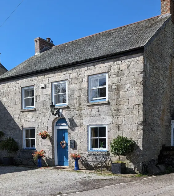 Britannia House Vintage B&B Cornwall - Image 1