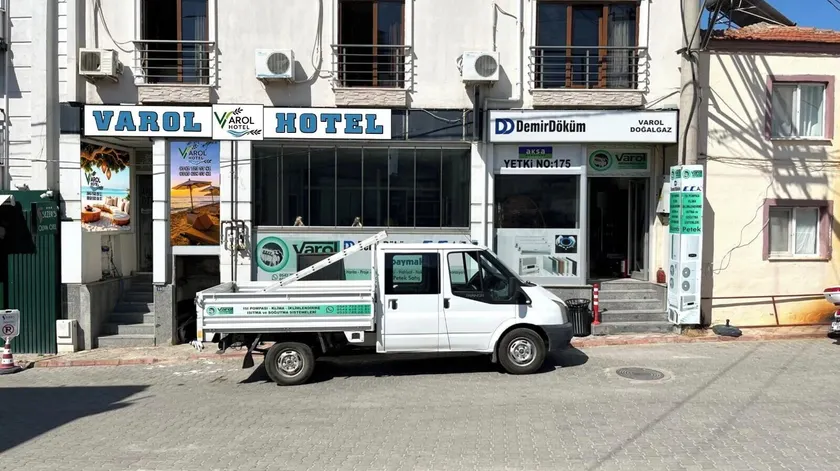 Varol Otel - Image 1
