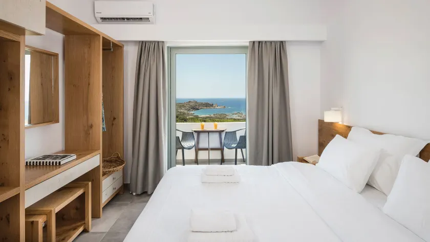 Glykeria Hotel - Image 1