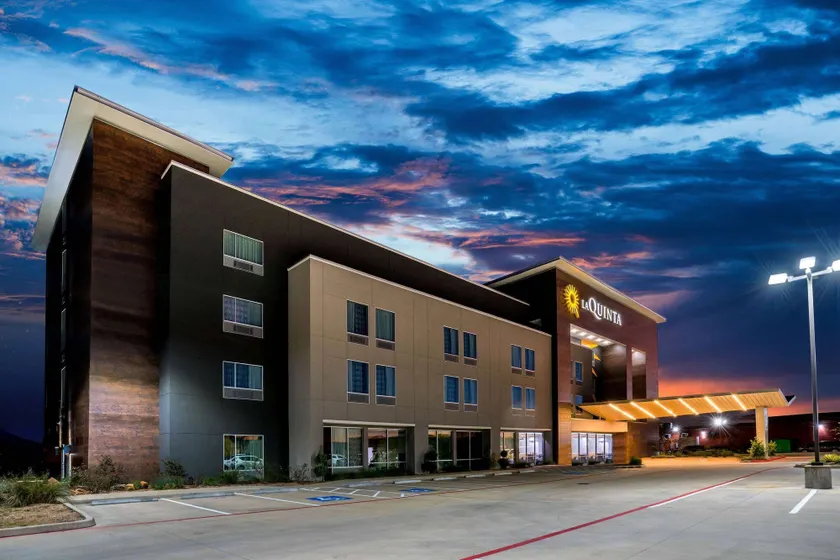 La Quinta by Wyndham Houston Cypress - Image 1