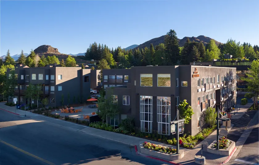 Hotel Ketchum - Image 1