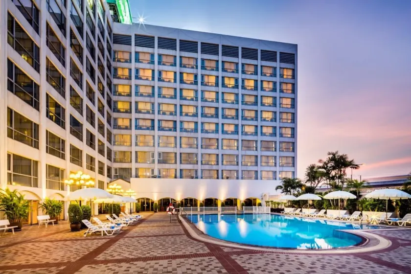 Bangkok Palace Hotel - Image 1
