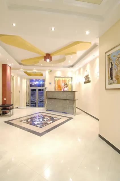 Argo Hotel Piraeus - Lobby