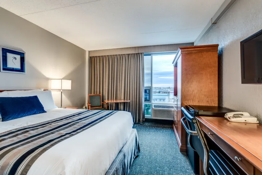 Heritage Inn Hotel & Convention Centre - Saskatoon - Image 1