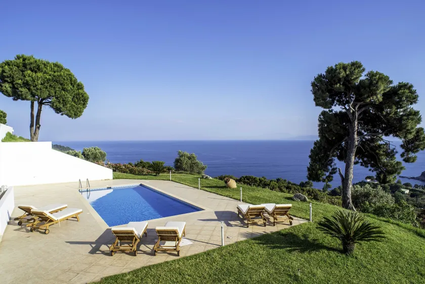 Skiathea Villas, ein luxuriöser Villenkomplex - Image 1