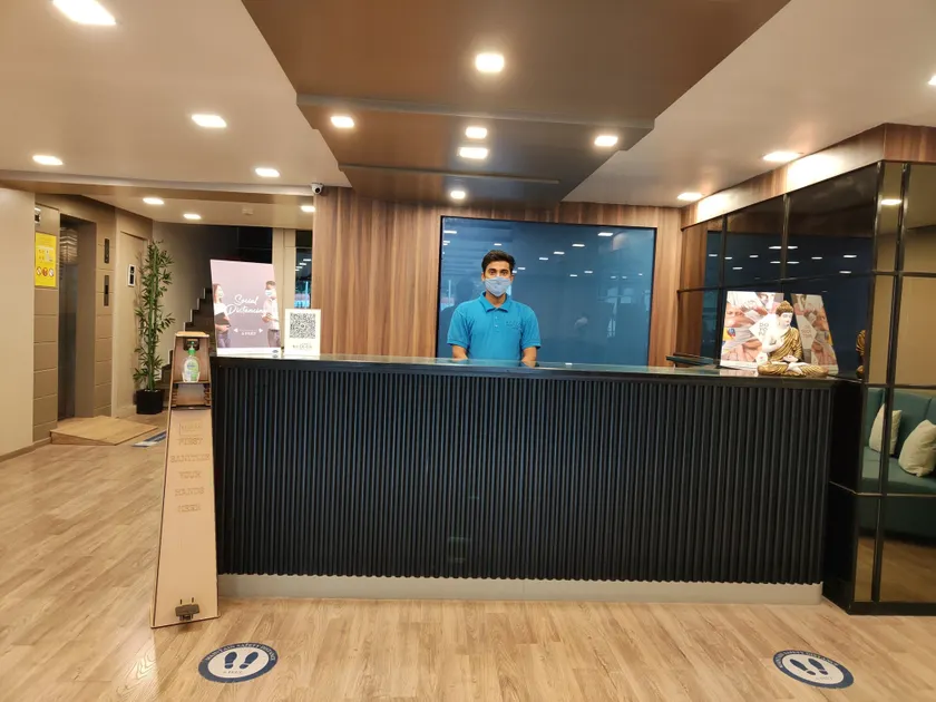 Kanak Beacon Hotel - Ashram Road Ahmedabad - Image 1