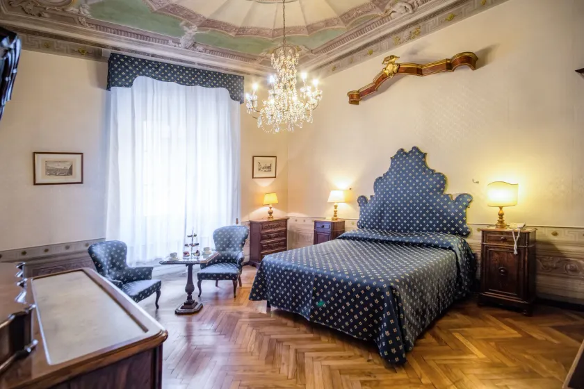 Hotel Martelli - Image 1