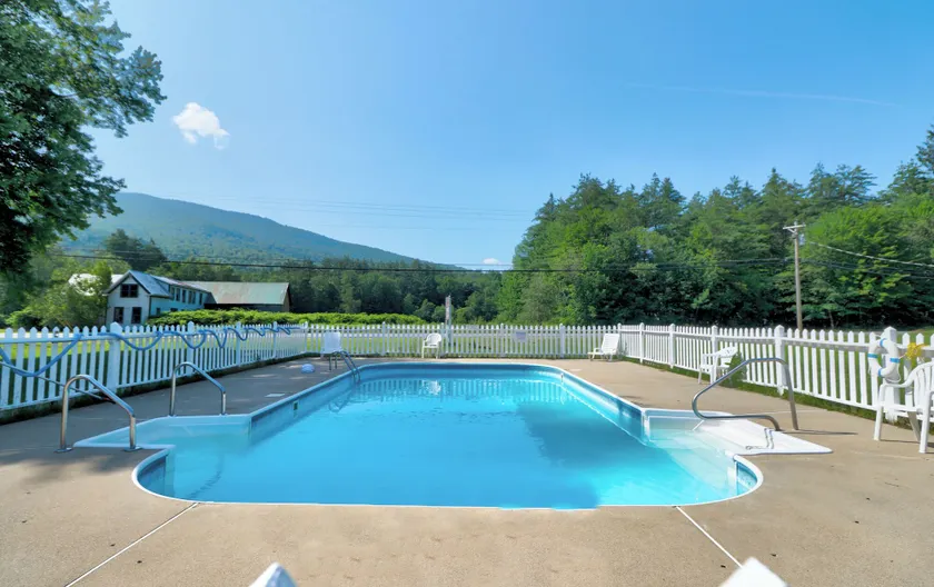 The Villager Motel - Image 1