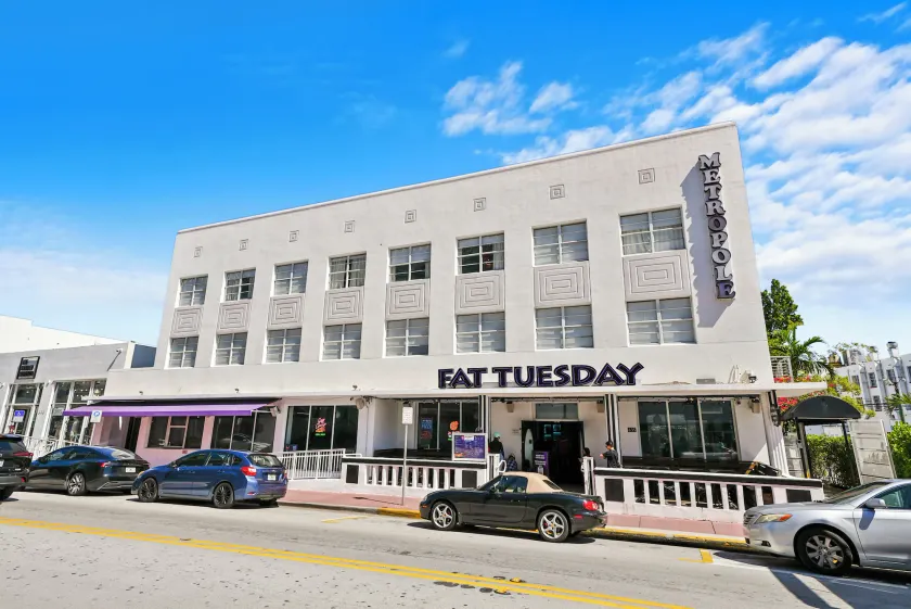 Metropole Suites South Beach - Image 1