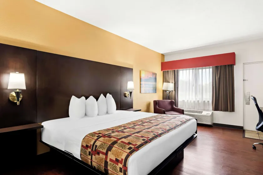 Best Western Lake Okeechobee - Image 1