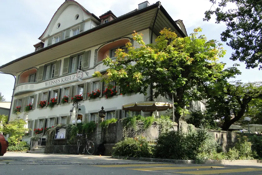 SEELANDHOTEL Weisses Kreuz - Image 1