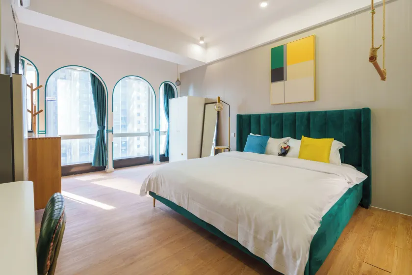 Sunny International Apartment From Beijing Road - Image 1